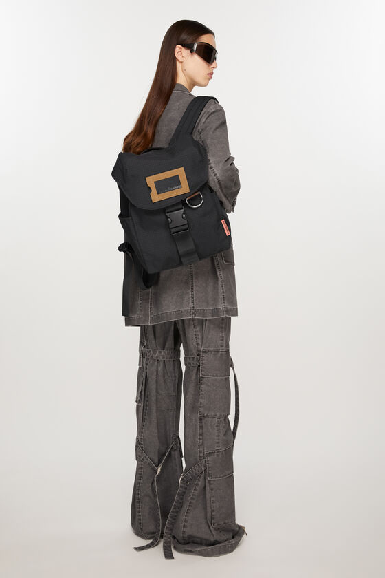 (image for) Leading Ripstop nylon backpack